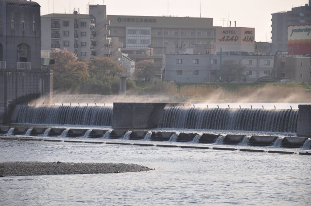 �}���^�E�O�C