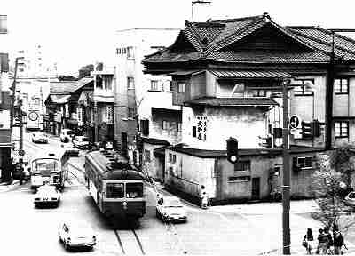 �����x�̊p�ɂ������O�K���Ă̑�쉮����