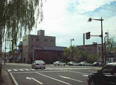 ���݂͌����ɕς���Ă���