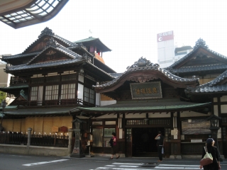 ����������