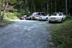 �ǃK�x�_�Ђ̒��ԏ�