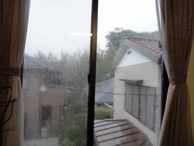 �~�J�̑���E�E�H