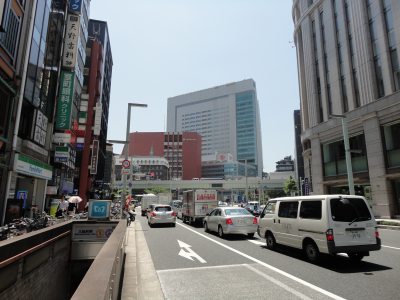 ��������{��