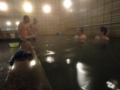 �������̒��ԂƉ������̕��C��