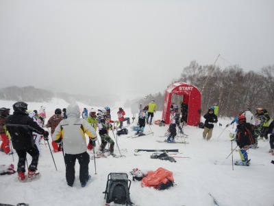 �s�}�X�^�[�Y�X�����[���E��P��