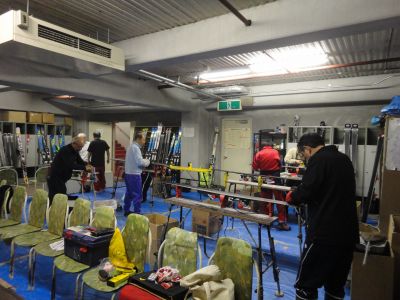 ���b�N�X���[��