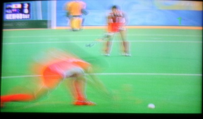 ������W���p��