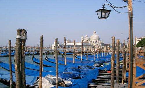 ���ۂ̍L��O