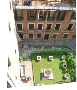 �����̉ƁB