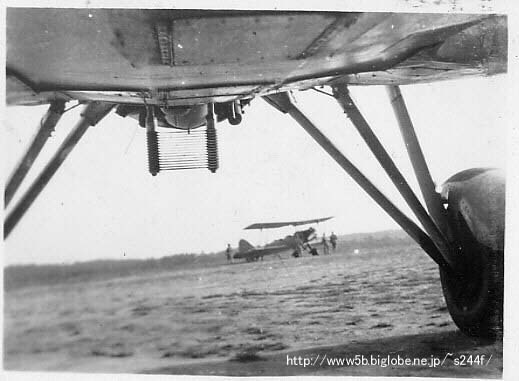 �����́A�߂����Ɍ����Ȃ��A���O��