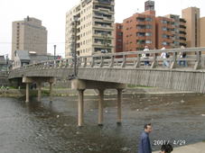 �~�̋�������