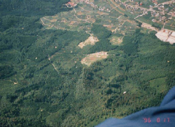 須坂市妙徳山エリア上空よりランディングを望む