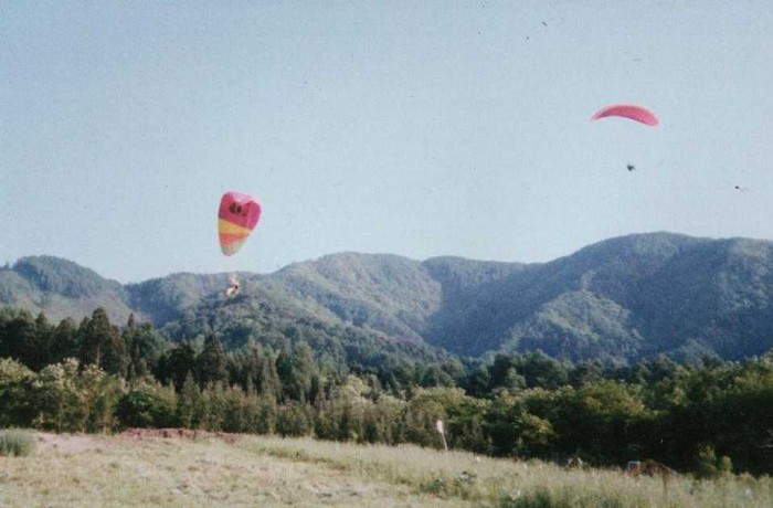 須坂市妙徳山エリアランディング中のZX