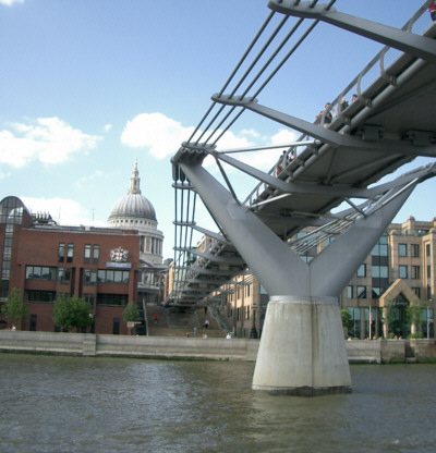 [�{�[�g����~���j�A�����ƃZ���g�|�[�����@]