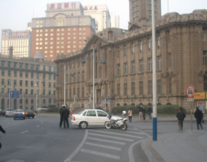 [�z�e�����ӂŌ����������o�C�̌�ʈᔽ�����]