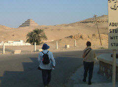 [�T�b�J�[���ɒ����A�J�咼��ɕ����o��]