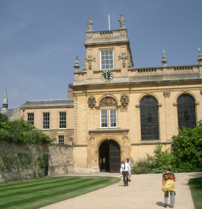 [�g���j�e�B�J���b�W]