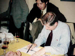 FUMIA����164�̃X�P�b�`��`���Ă���Ƃ���