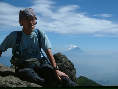 �����x����̕x�m�R