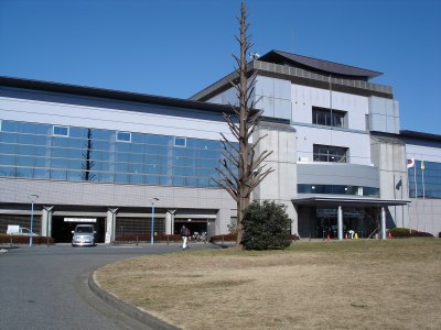 ���X�|�[�c�Z���^�[