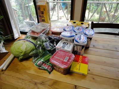 �H���i�̔����o��