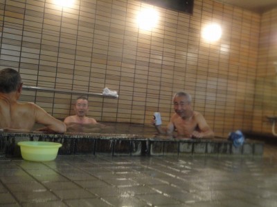 ���T����