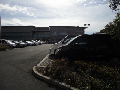 �X�|�[�c�Z���^�[���ԏ�