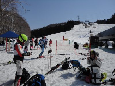 �����}�X�^�[�Y�E�r�k���