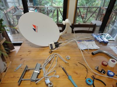 �e���r�A���e�i�z������