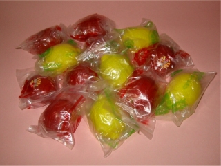 �N���b�N�ŃA�b�v�̎ʐ^��\�����܂�