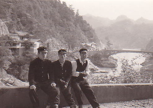 �w������̎R���H�Ɠ�����