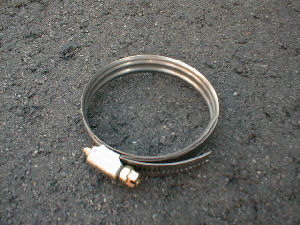 �z�[�X�o���h