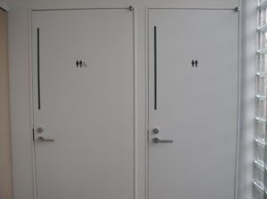 �g�C�������