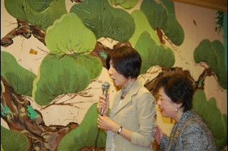 �N���b�N����ƐÎ~���\�����܂�