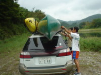 �����J�X�^�[�ɃJ�k�[���Q���B