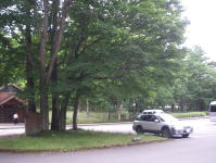 �Ԃ͐Â��ɑ҂��Ă����̂��B