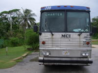 �I���{���o�X�͂Q�R�N�B