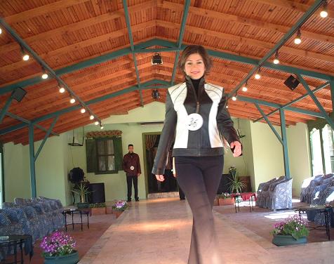 �������f��