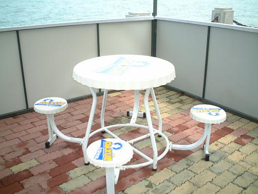 ���C�����̃x���`