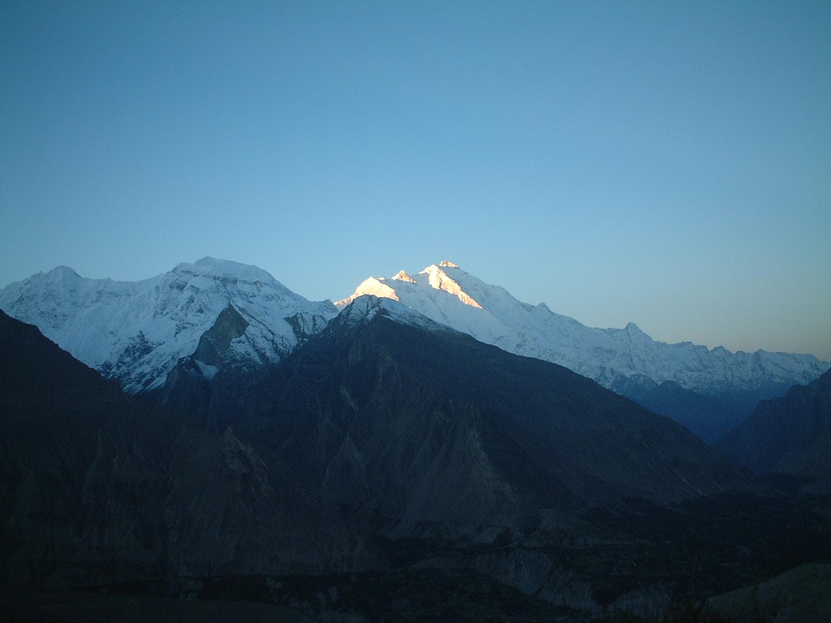 �R�̖閾���P