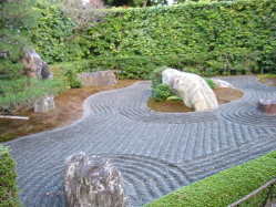 �͎R������