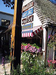 アメリカ旅行記/ Carifornia   Carmel（カーメル）の花で彩られたきれいな店