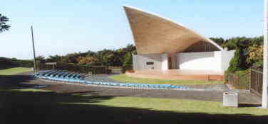 ��O���y��