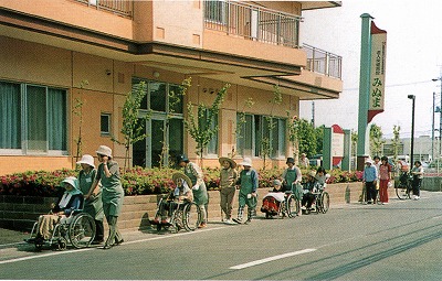 ���ی��{��